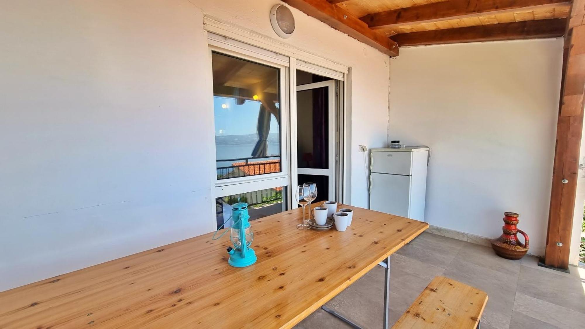 Apartments Soric Omiš Rom bilde