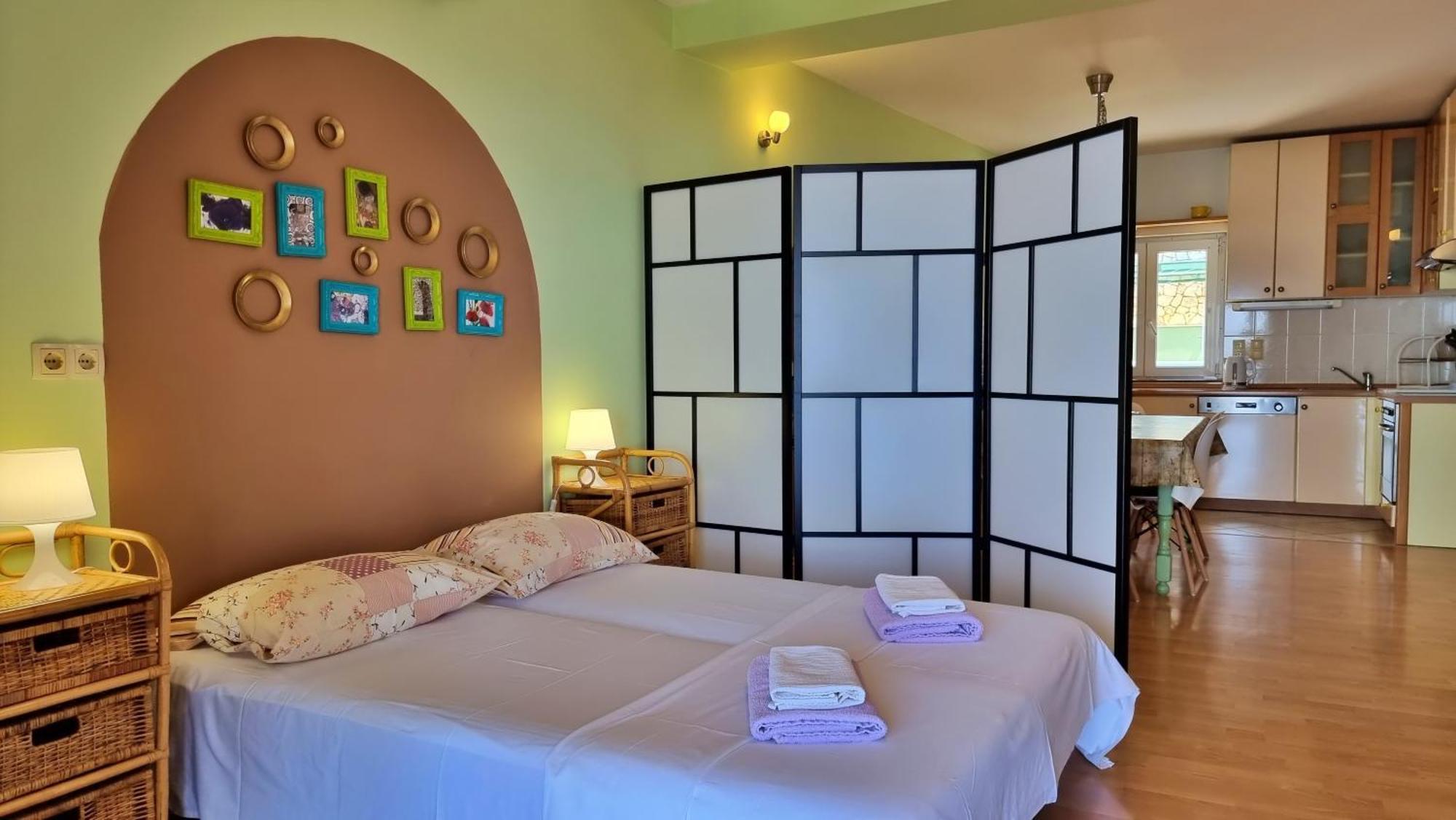 Apartments Soric Omiš Rom bilde