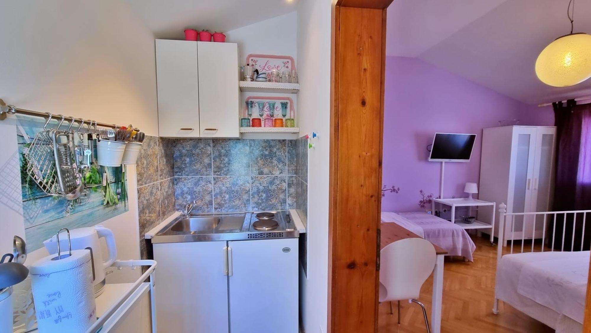Apartments Soric Omiš Rom bilde