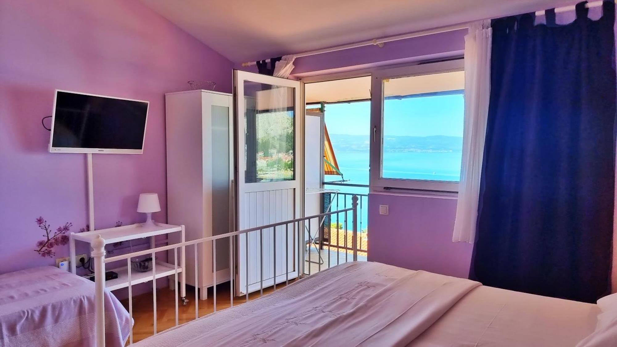 Apartments Soric Omiš Rom bilde